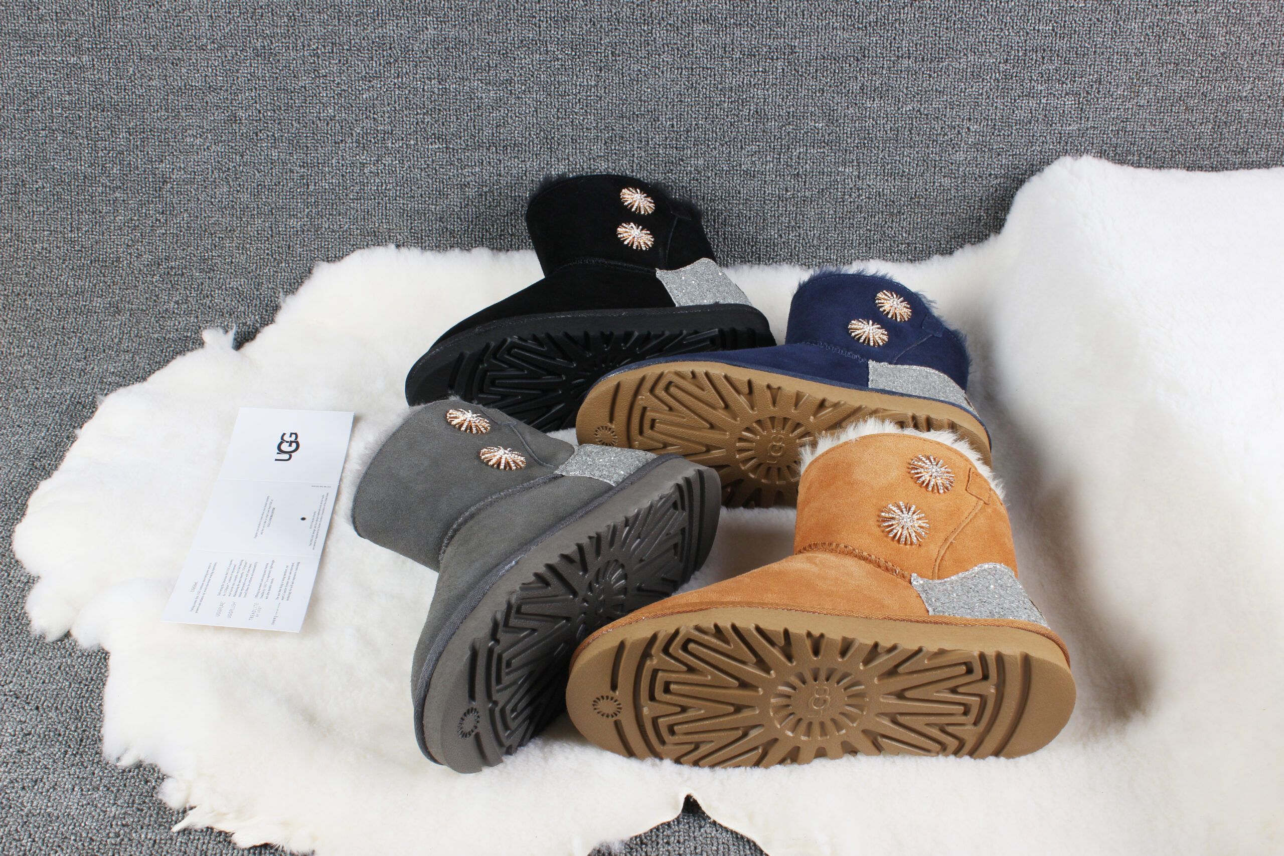 STIVALETTI IN SHEARLING - Image 27