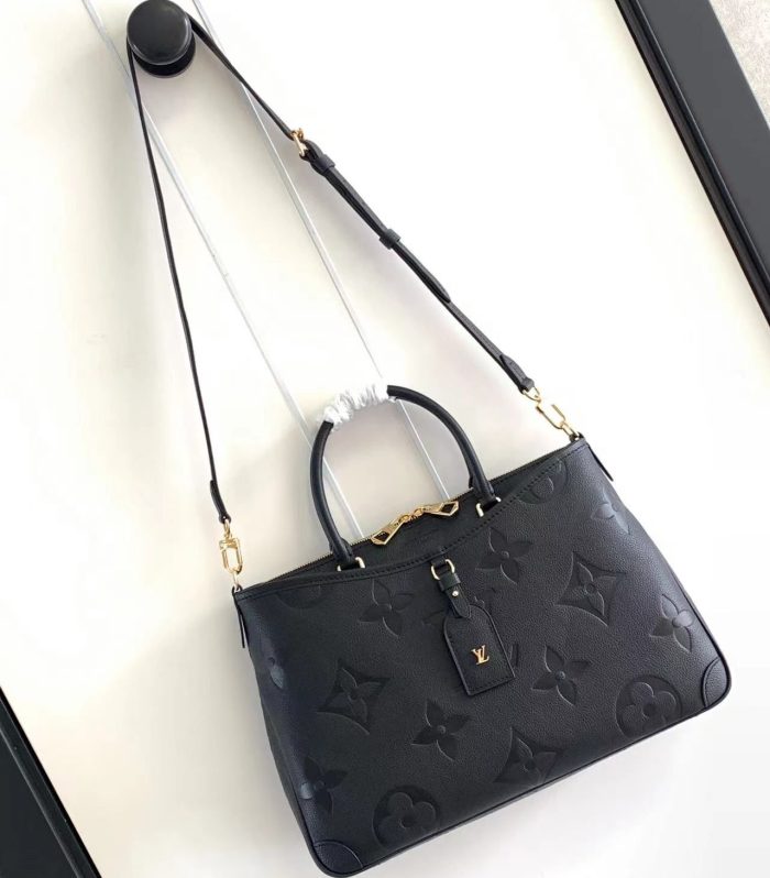 LV (240)