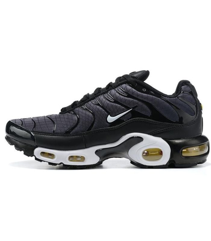 AIR MAX PLUS TN ‘NO ESCAPE’