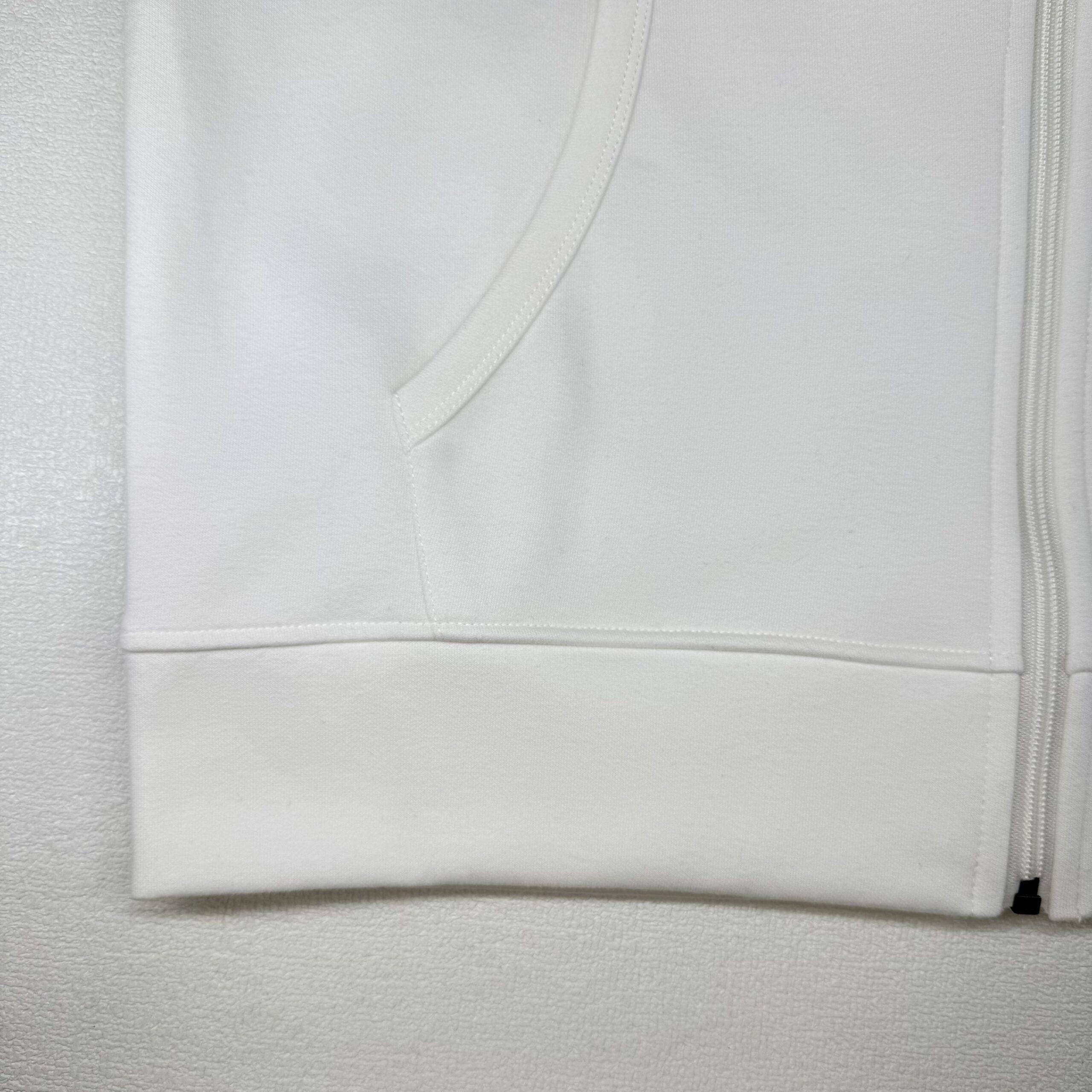 PL TRACKSUIT WHITE - Image 8