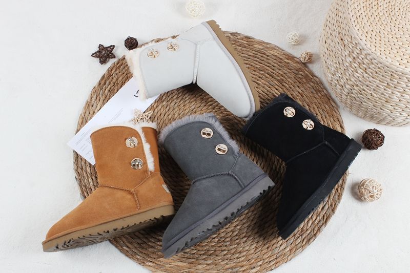 STIVALETTI IN SHEARLING