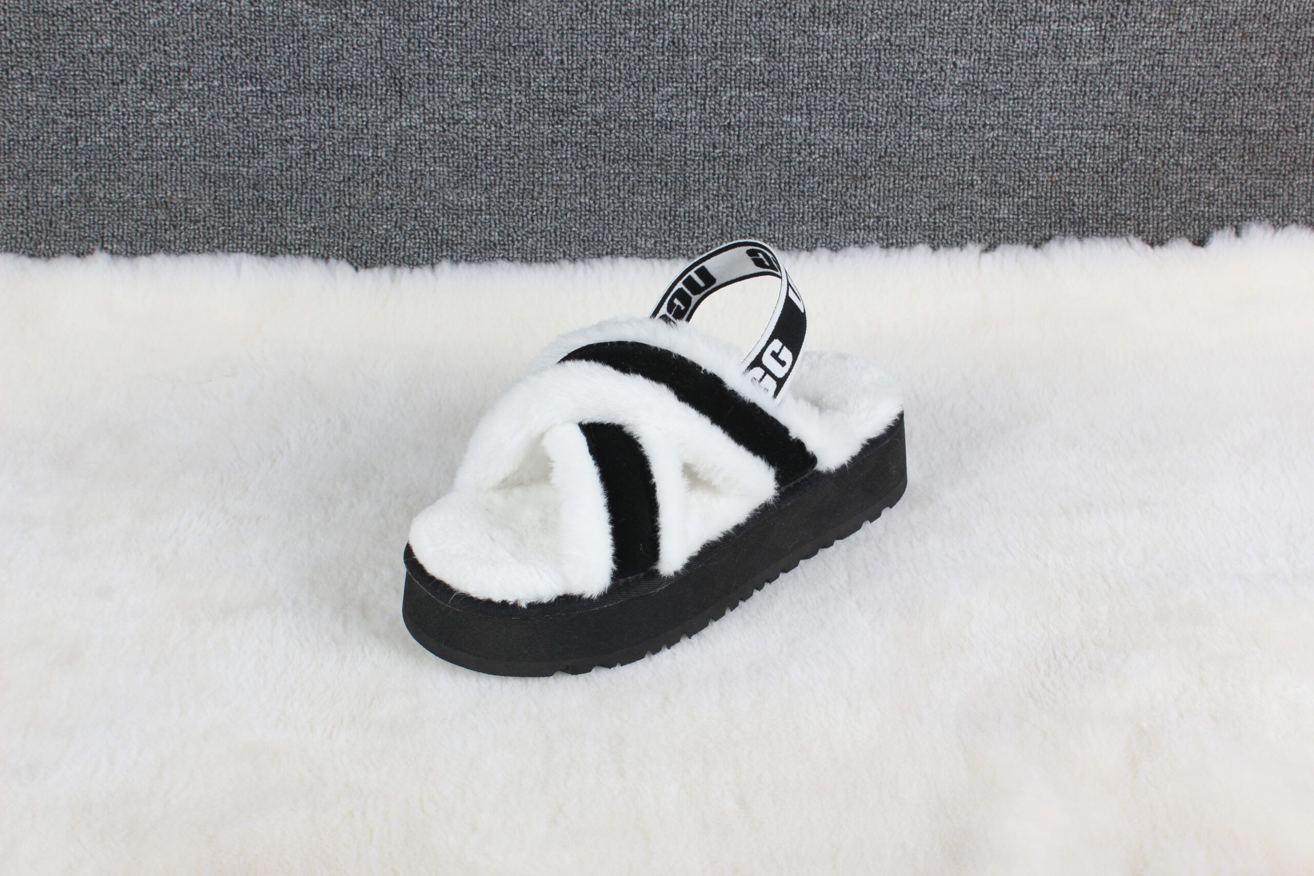 STIVALETTI IN SHEARLING - Image 19