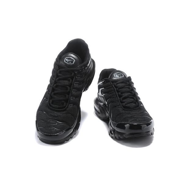 AIR MAX PLUS TN ‘TRIPLE BLACK’ - Image 3