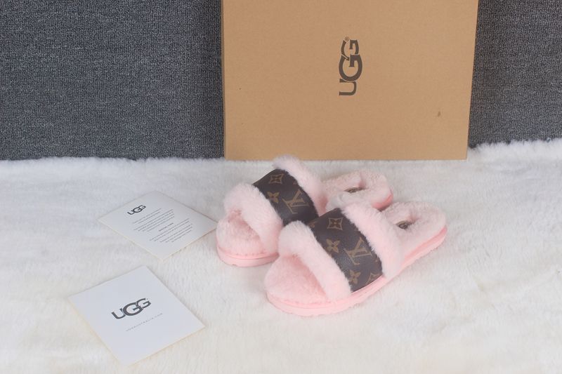 STIVALETTI IN SHEARLING - Image 16