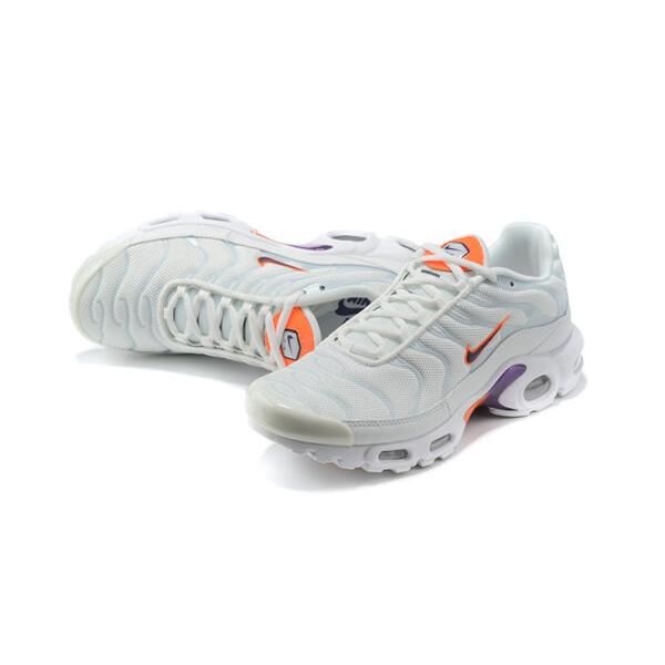 AIR MAX PLUS TN ‘WHITE CRIMSON’ - Image 2