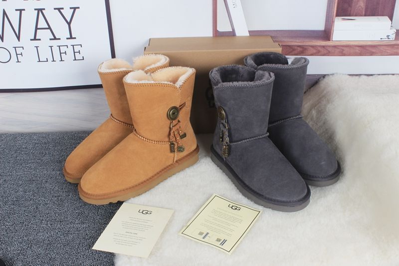 STIVALETTI IN SHEARLING - Image 27