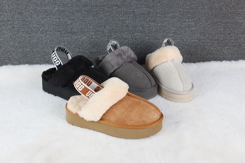STIVALETTI IN SHEARLING - Image 19