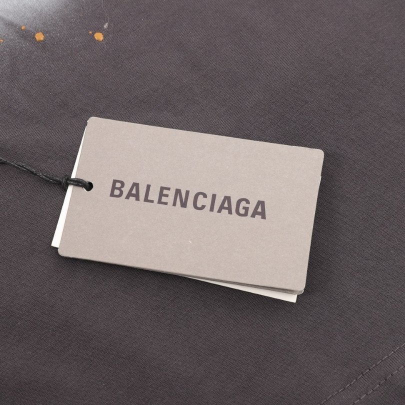BLNCG T-shirt BB Logo Spray Paint Black - Image 5