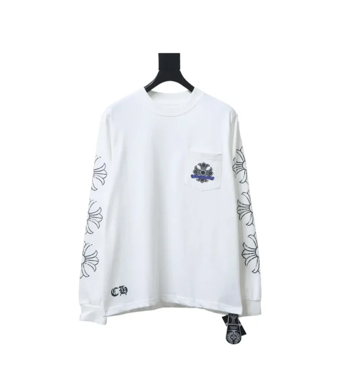 CHRM HRTS Back Damaged Horseshoe Crewneck Long Sleeve T Shirt White