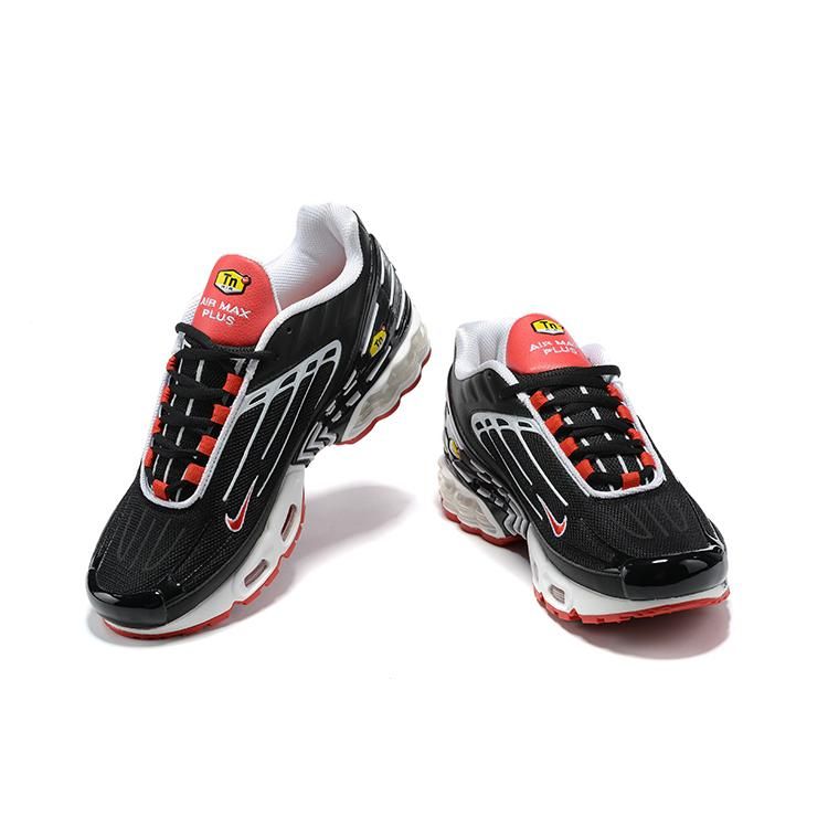 Air Max Plus TN3 ‘Black University Red’ - Image 2