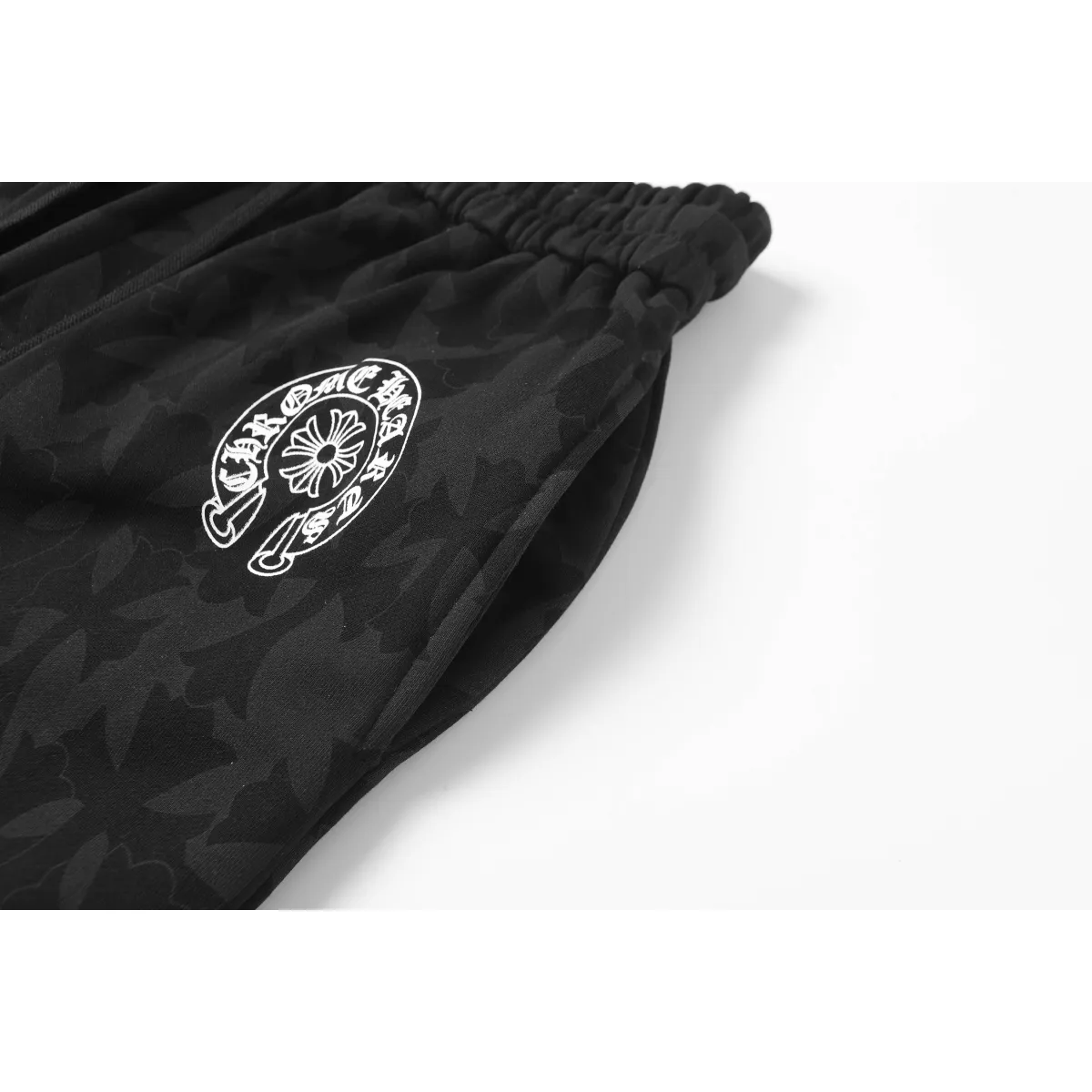 CHRM HRTS Cross Sweatshorts - Image 5