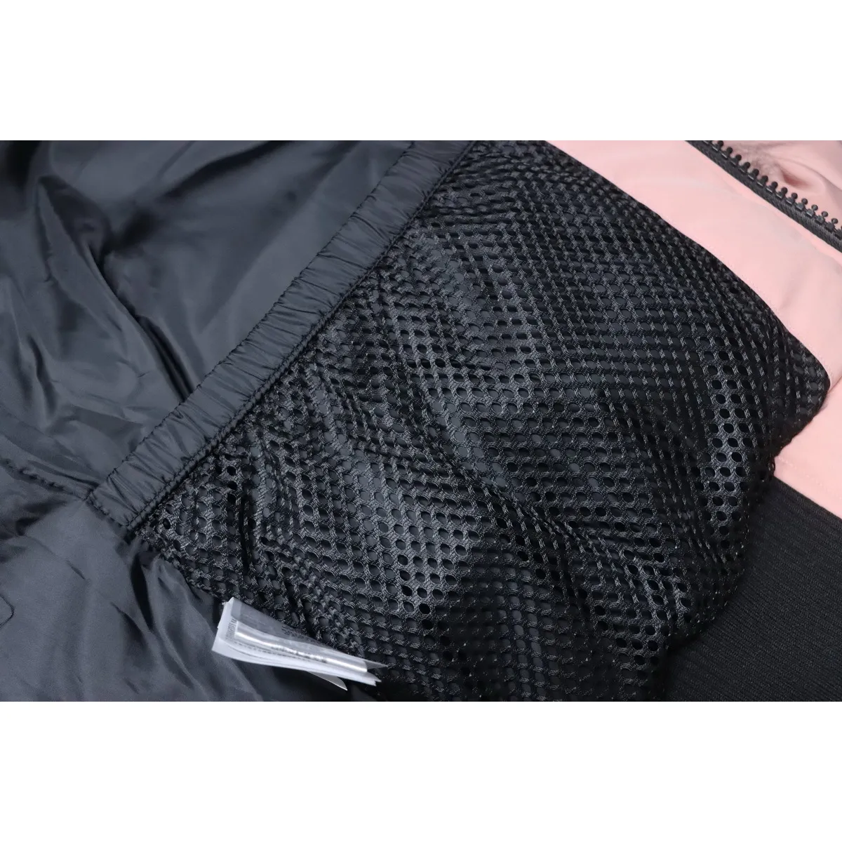 CG Chilliwack Bomber Jacket Short Down Jacket PBI Pink - Image 15