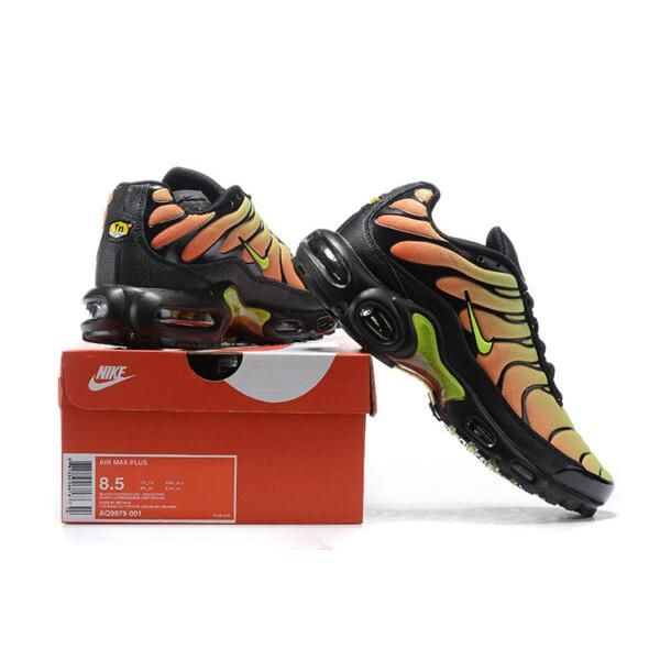 AIR MAX PLUS TN ‘VOLT SOLAR RED’ - Image 2