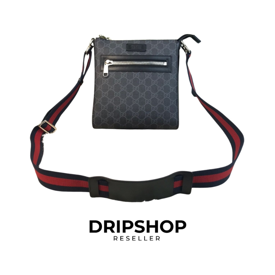 SHOULDER BAG