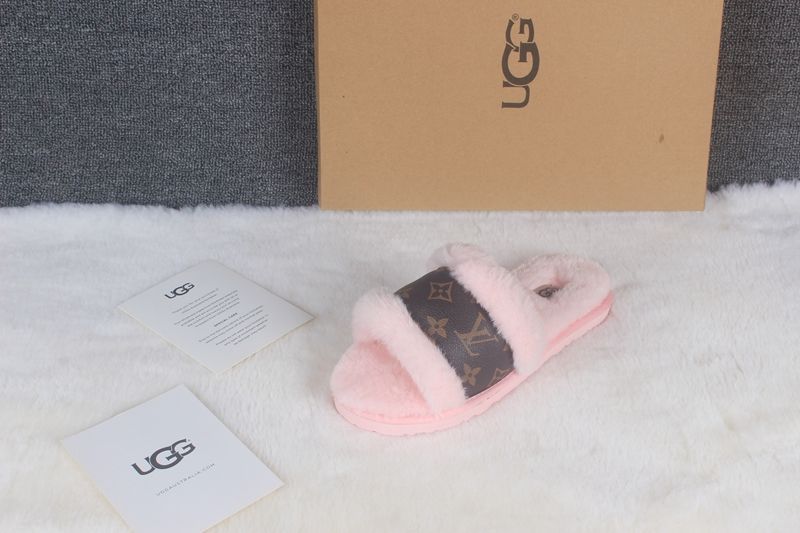 STIVALETTI IN SHEARLING - Image 15