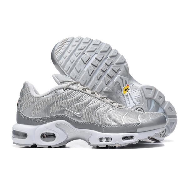 AIR MAX PLUS TN ‘METALLIC SILVER WHITE’ - Image 4