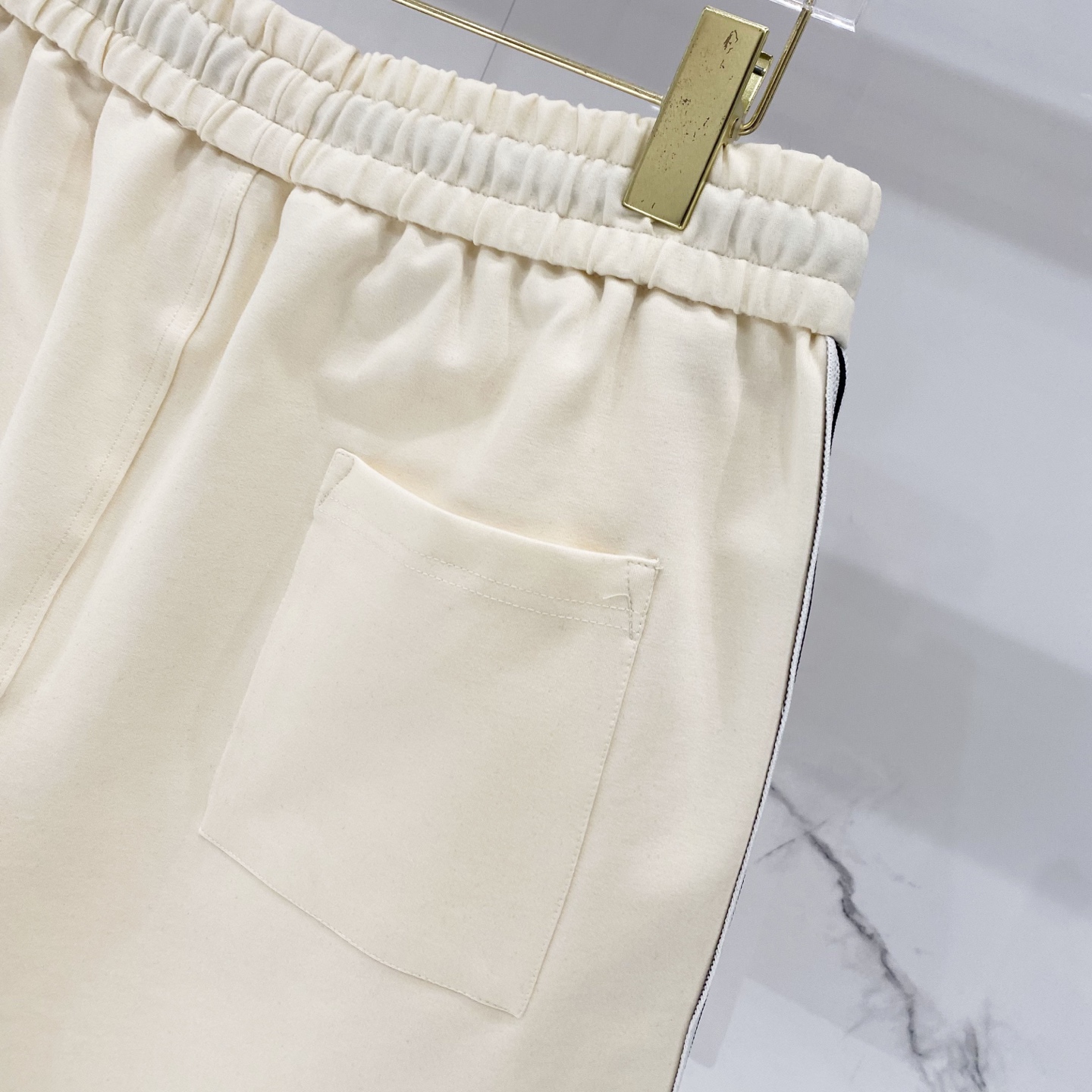 SHORTS - Image 7