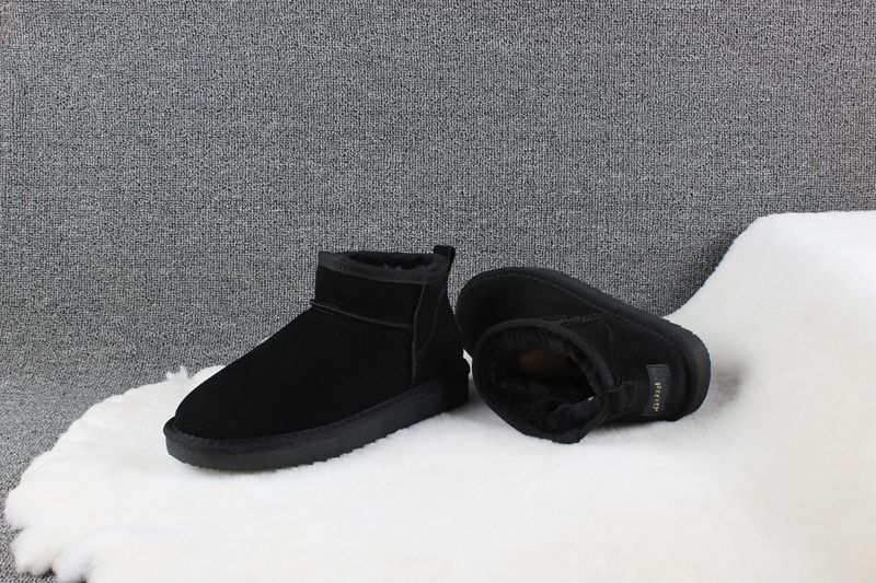 STIVALETTI IN SHEARLING - Image 17